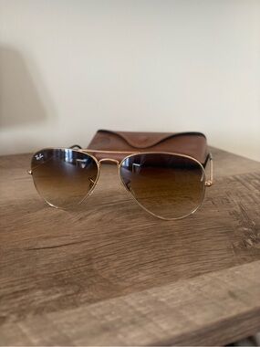 Ray-Ban
